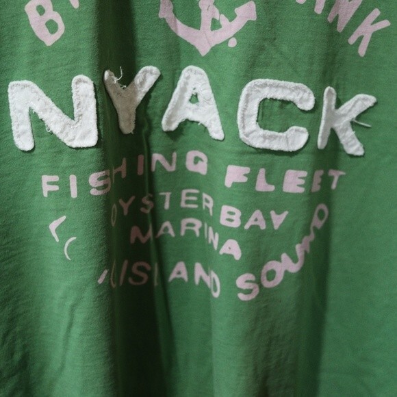 LOGG by H&M Green Graphic T-shirt – Nyack Fishing Design Medium - Picture 3 of 9